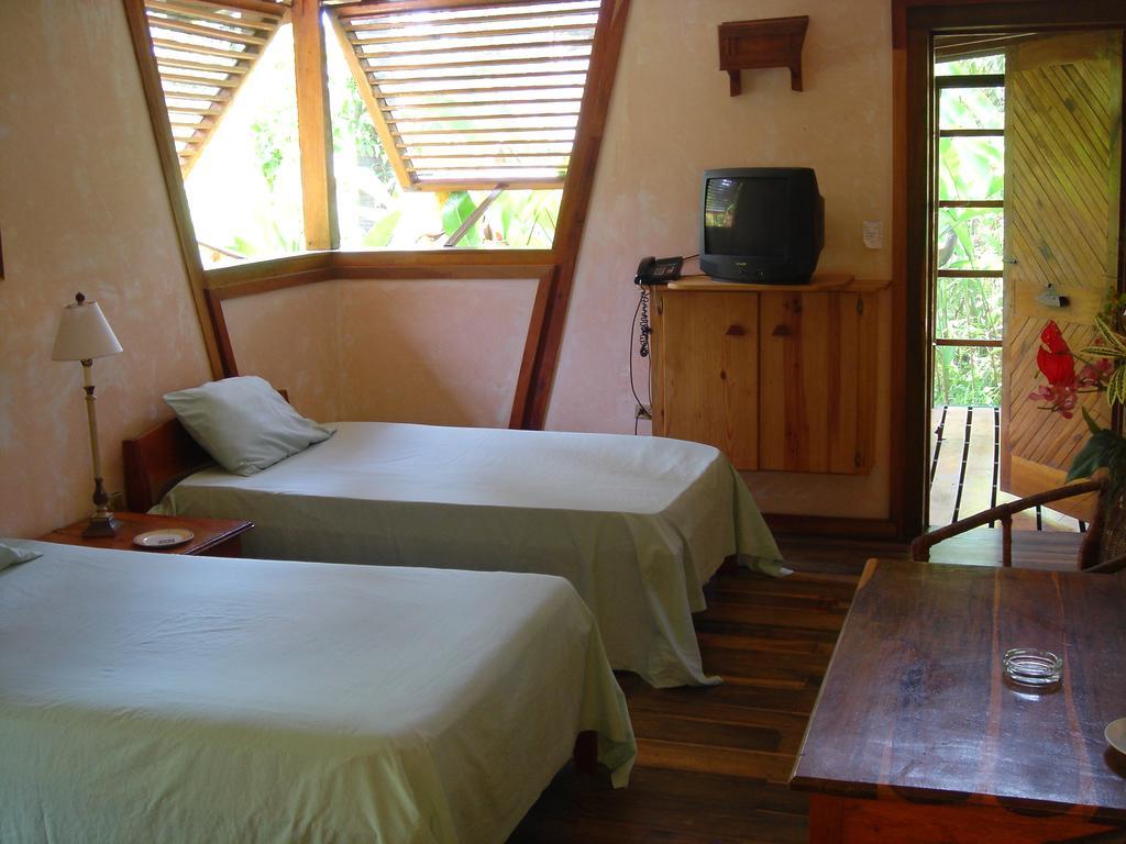 Whistling Bird Otel Negril Dış mekan fotoğraf