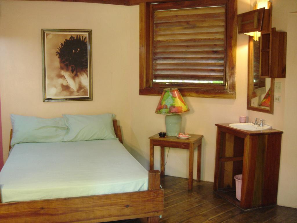Whistling Bird Otel Negril Dış mekan fotoğraf